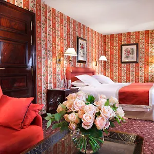 ***** Hotel La Demeure Montaigne Francia