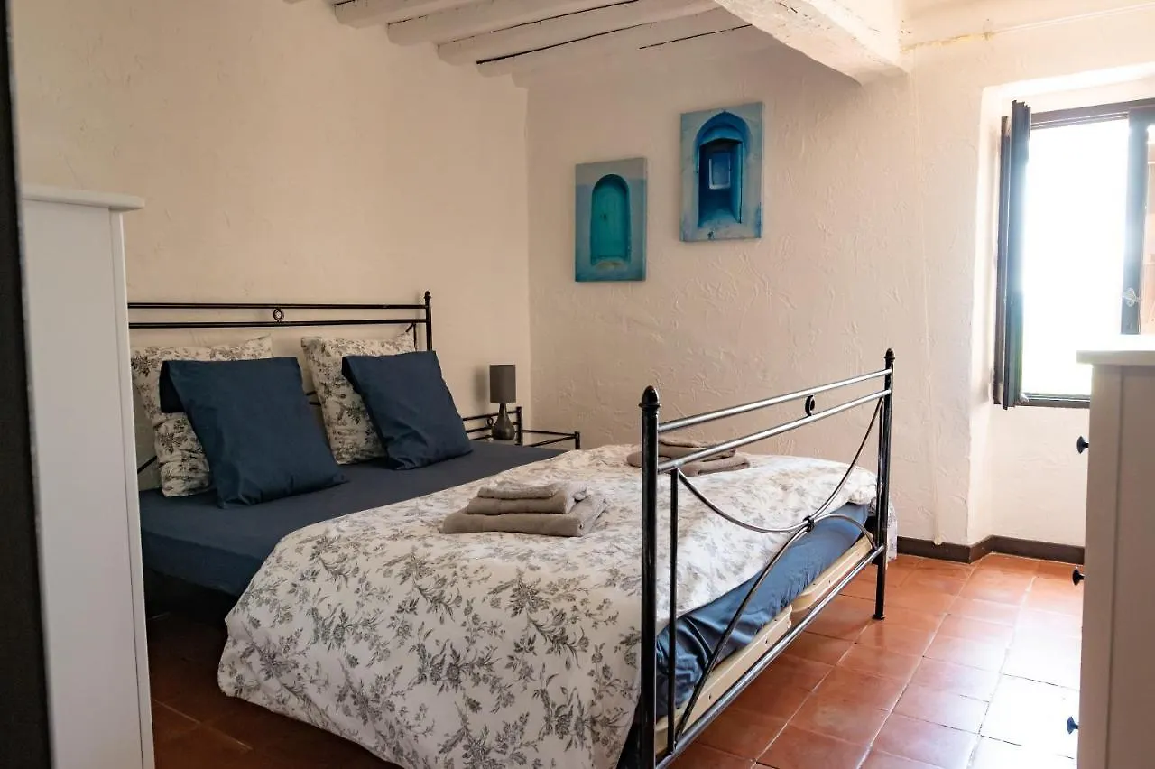 Bed and Breakfast Fleur De Lys Fayence